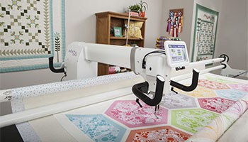 Handi Quilter Infinity 26-inch Long Arm Quilting Machine