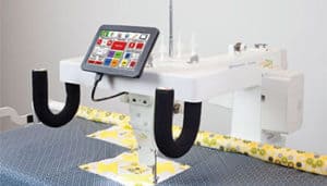 Top 15 Best Long Arm Quilting Machine Reviews 2023