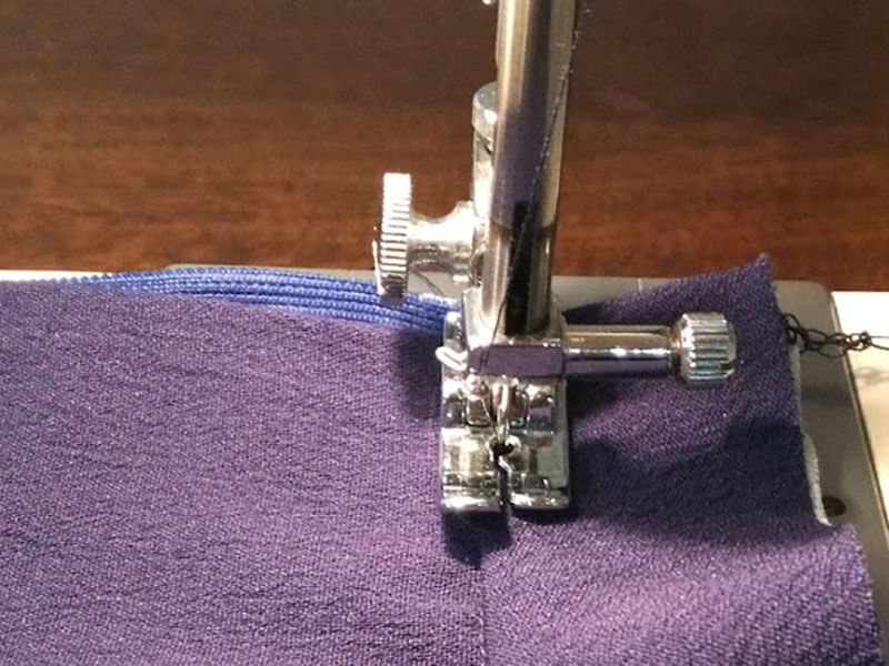 Understitching Machine